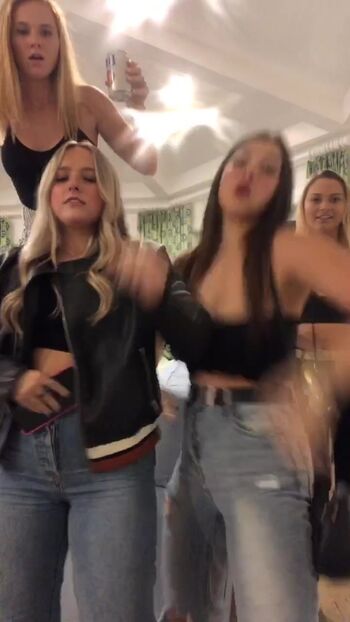 Bianca Cantando