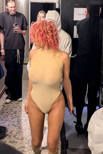 Bianca Censori