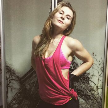 bicepgirl