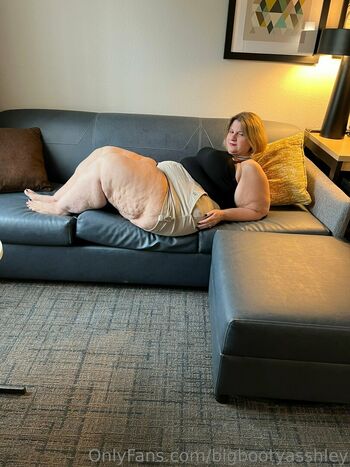 bigbootyasshley