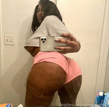 bigbootytechnerd