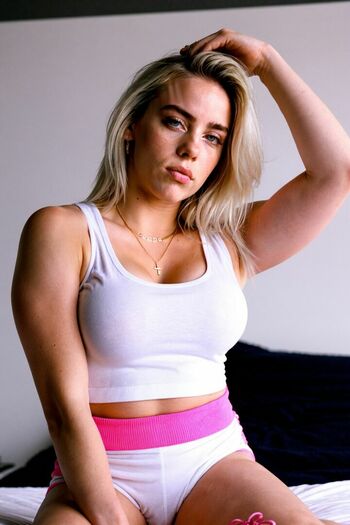 Billie Eilish Fake