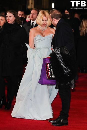 Billie Piper