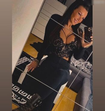 Black_shadow_inked
