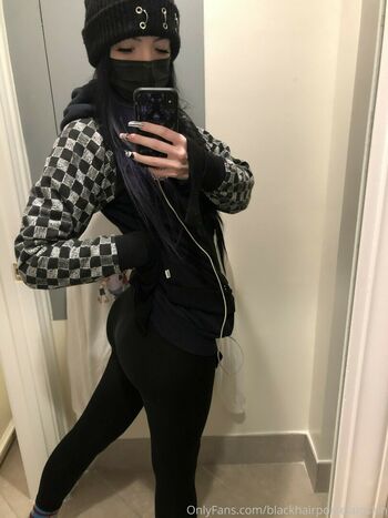 blackhairporcelainskin