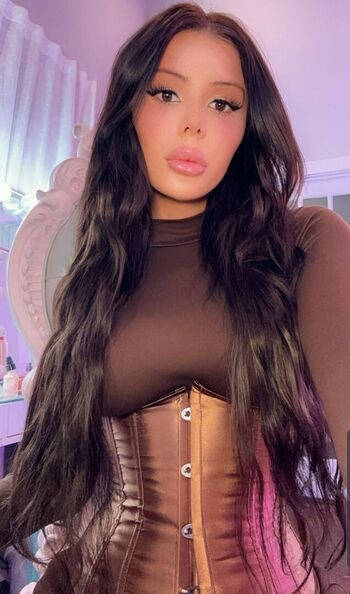 Blaire White
