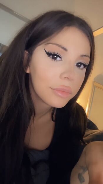 Blaire White
