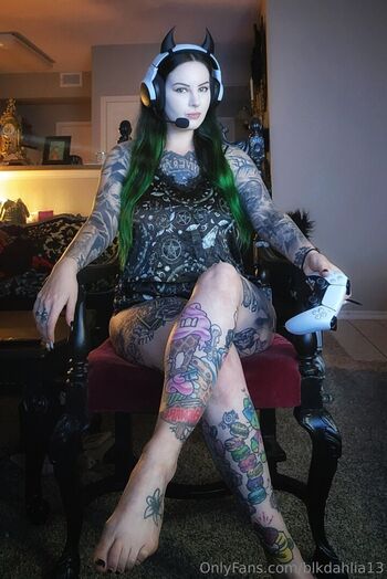 blkdahlia13