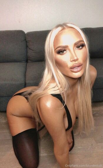 Blondedoll