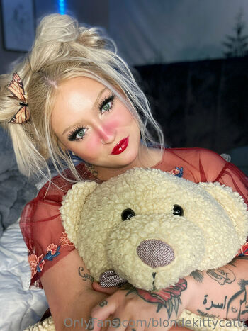 blondekittycattt