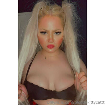 blondekittycattt