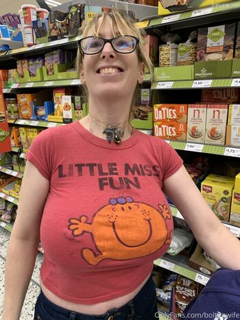 BoltOnWife