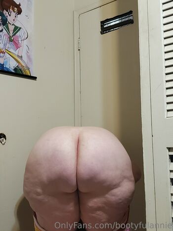 bootyfulannie