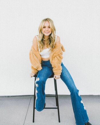 Brec Bassinger