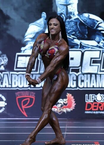 bree.physique_ifbbpro