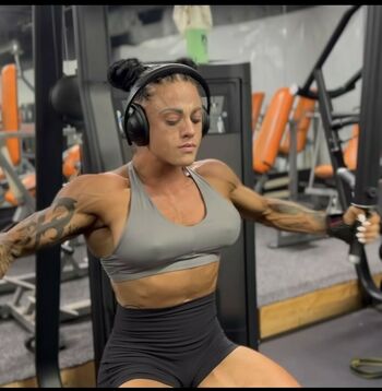 bree.physique_ifbbpro