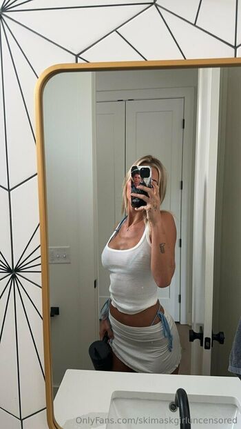 Briana Armbruster