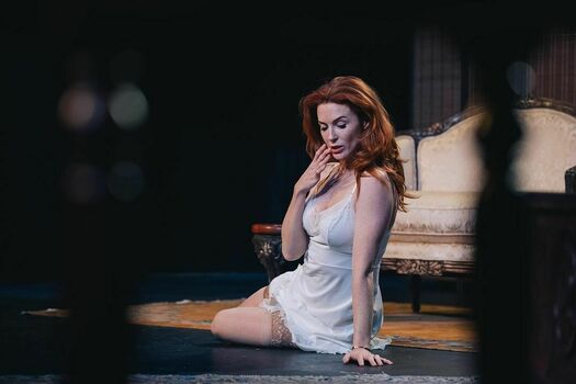 Bridget Regan