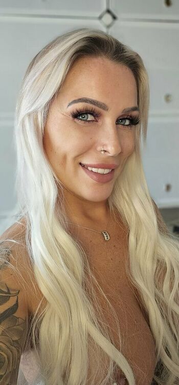 brithotwife