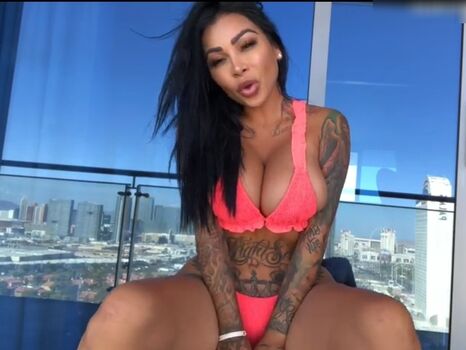Brittanya Razavi