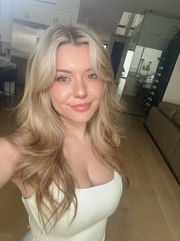 BrookeAB