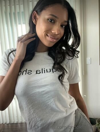 Brookliyn Wren