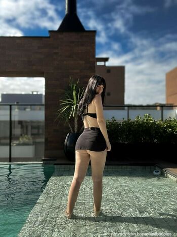 Bruna Dos Anjos