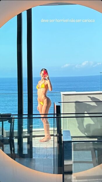 Bruna Marquezine
