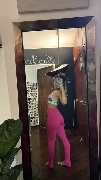 Bruna16