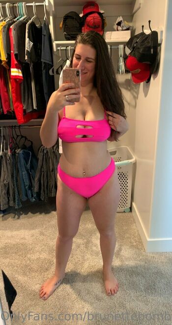 brunettebombshell13