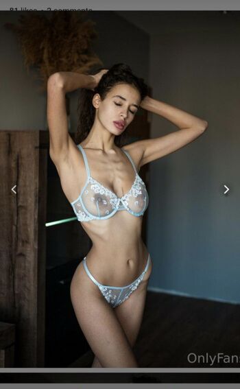 Brunettedoll