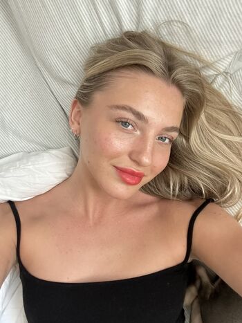 Brynn Rumfallo