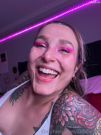 Bunny Barnett / thedolphingirl