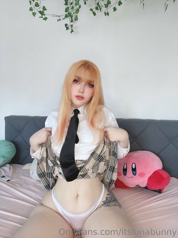 bunnygirlluna