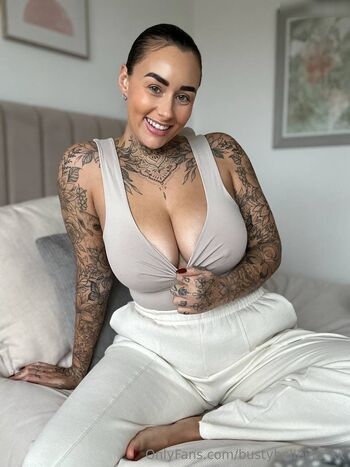 Busty Belle