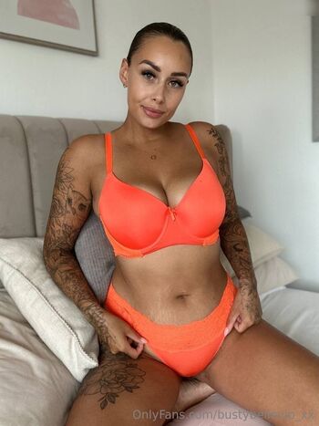 Busty Belle