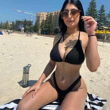 Busty Indian