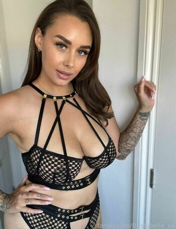 bustybelle_xx
