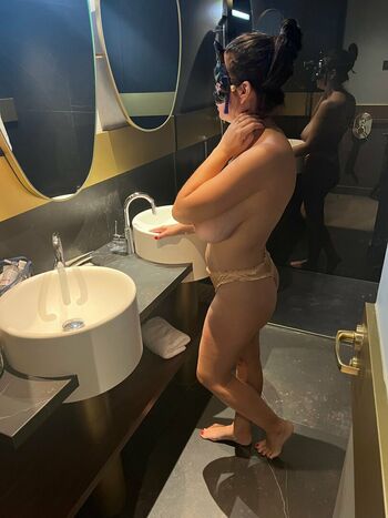 bustyxl