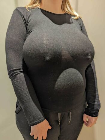 BustyyBella34H