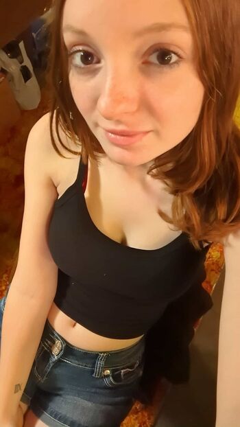 cait_linh