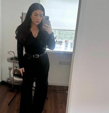 Caitlan Knapton