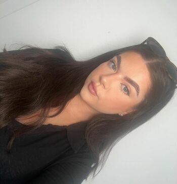 Caitlan Knapton