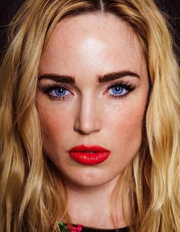 Caity Lotz
