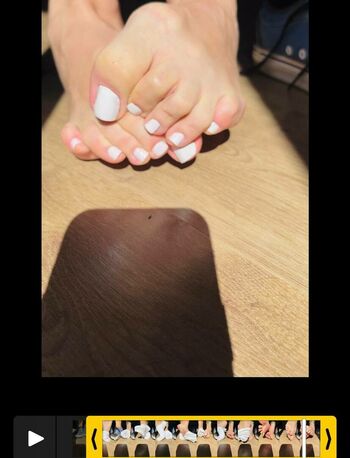 Caliupe_feet