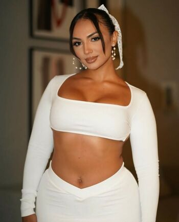 Camila Bernal