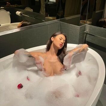 Camila Killa