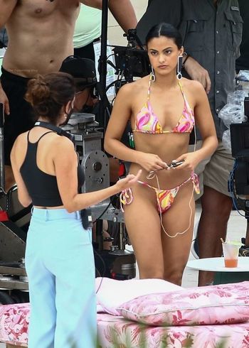 Camila Mendes