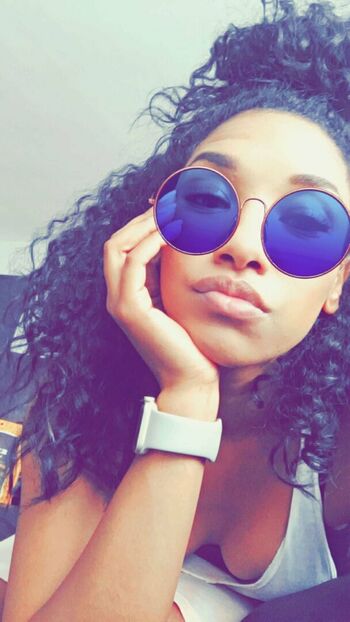 Candice Patton