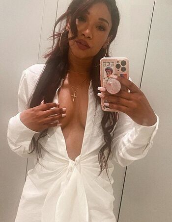 Candice Patton